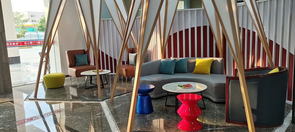 mg����ͻ��