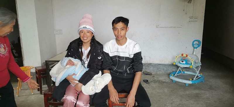 ���������ܼ��װ�������������Ա��Я�ֹ��� (8)